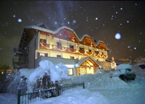 Hotel Canada 1