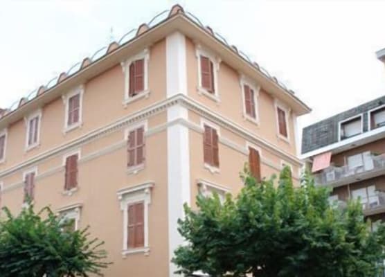 Hotel Iris Crillon 1