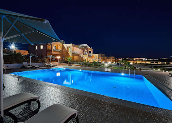 Nanakis Beach Apartments 1