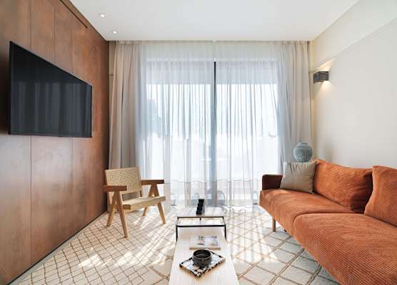 LIV Mackenzie Beach Suites Larnaca ADULTS ONLY 1
