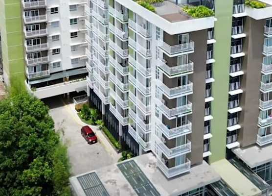 Rinann's Condotel Davao 1