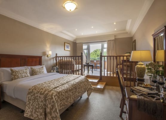 Court Yard Hotel 1