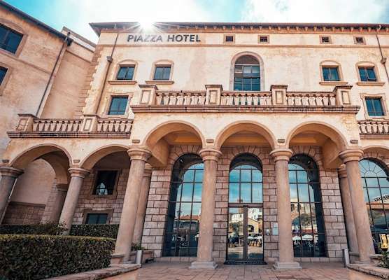 Piazza Hotel Montecasino 1