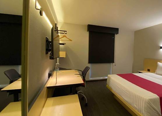 Hotel MX mas cuautitlan Izcalli, Trademark by Wyndham 1