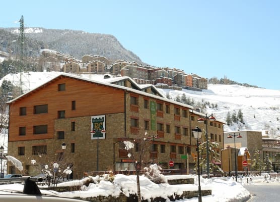 Apartamentos Turísticos Roc Del Castell 1