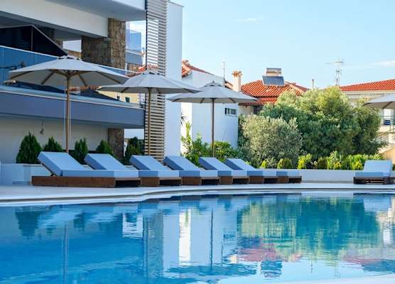 Agnes Deluxe Hotel 1