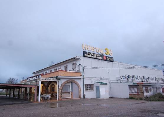 Hostal El 36 1