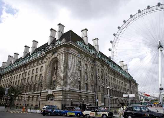 Premier Inn London County Hall 1