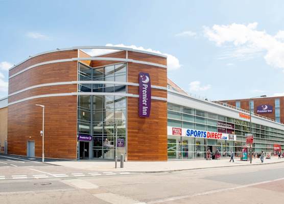 Premier Inn London Wandsworth 1