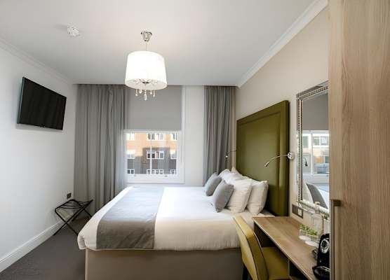 The Porchester Hotel 1