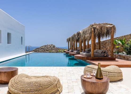 Charisma Hotel and Wellness Club 1