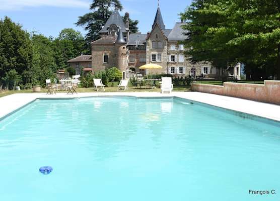 Château de Varambon - chambres d'hôtes et séminaires d'entreprise 1