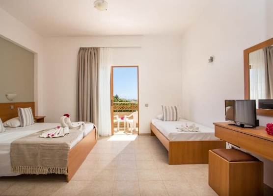 Ledras Beach Hotel 1