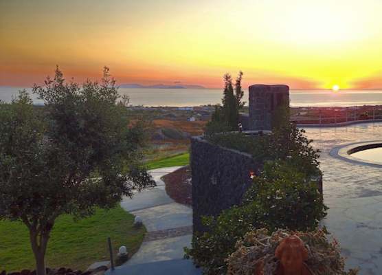 Thea Luxury Resort 1