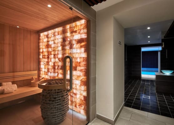 Hotel Villa Romantic & Spa 1