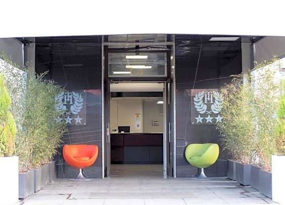 Tiby Hotel 1