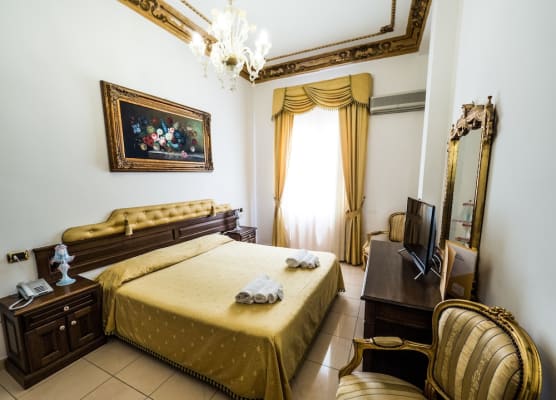 Euro Hotel Iglesias 1