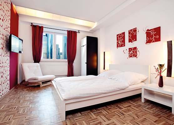 Five Elements Hostel and Capsules Frankfurt 1