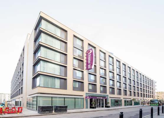 Premier Inn London City - Aldgate 1
