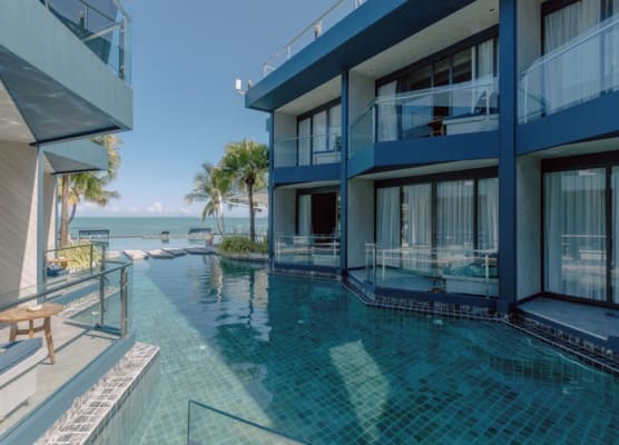 Hotel Tide Phuket Beachfront 1