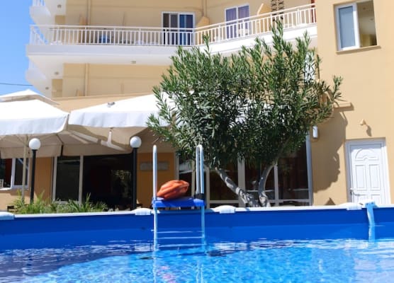 Marine Congo Hotel 1