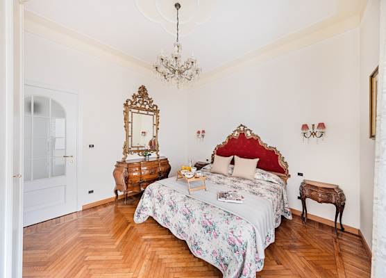 I Fiori Apartment by Wonderful Italy 1