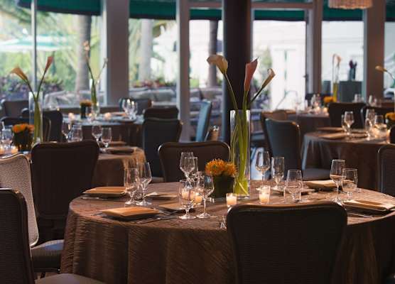 Kimpton SURFCOMBER HOTEL by IHG 1