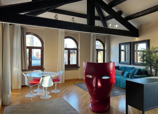 Piazza Erbe Lodge 1