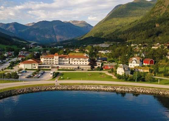 Grand Hotel Skei - Unike Hoteller 1