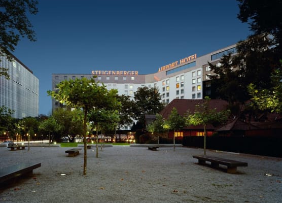 Steigenberger Airport Hotel Frankfurt 1