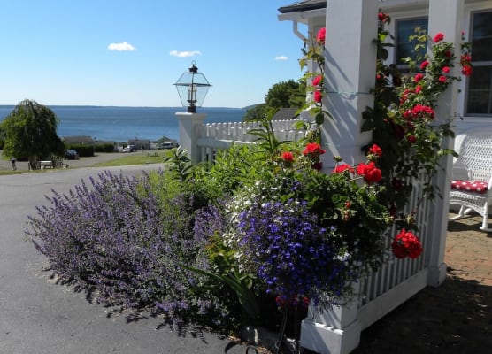 Colonial Gables Oceanfront Village 1