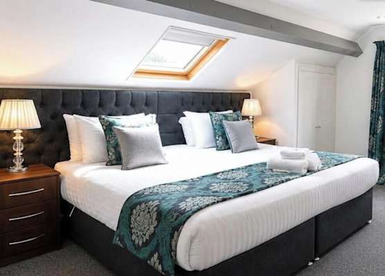 Falstaff Cottage 1