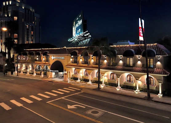 Best Western Plus Sunset Plaza Hotel 1