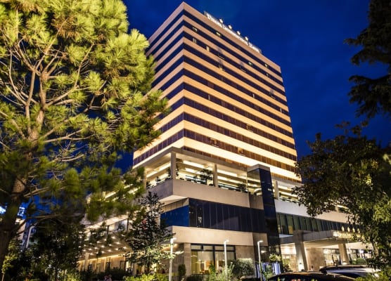 Tirana International Hotel & Conference Center 1