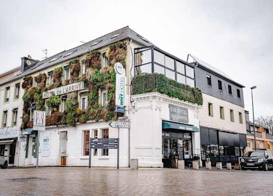 Brit Hotel L'Arrivée Guingamp 1