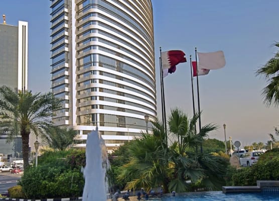 The Curve Hotel 1