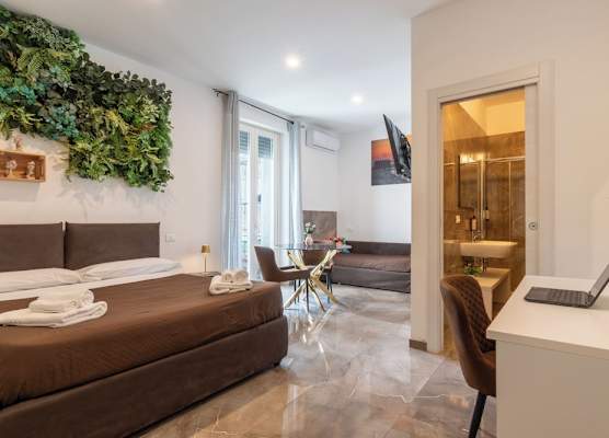 Suebi Central - Deluxe Rooms & Family Suites 1