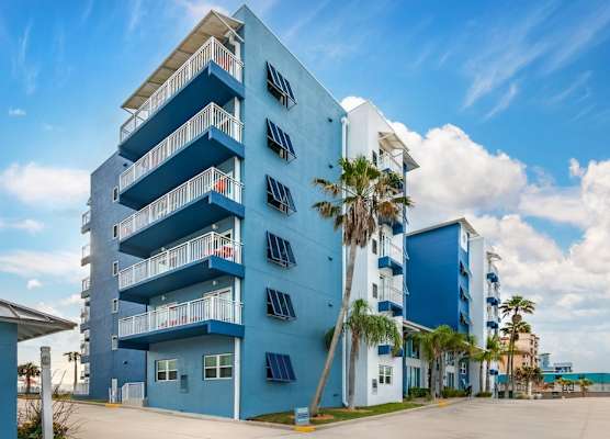 Coconut Palms Beach Resort II, an Ascend Collection Hotel 1