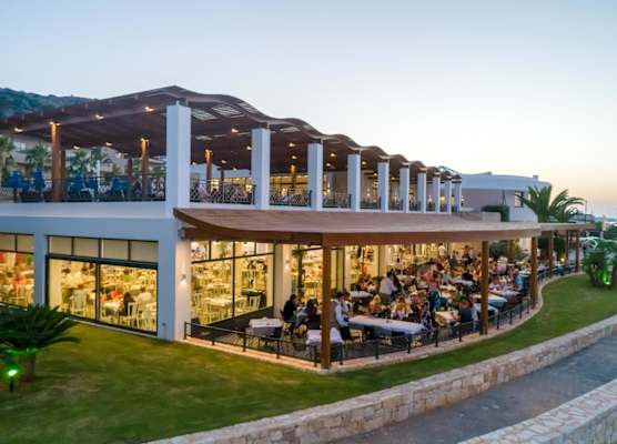 Grand Hotel Holiday Resort 1