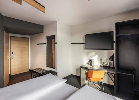 B&B Hotel Düsseldorf-City 1