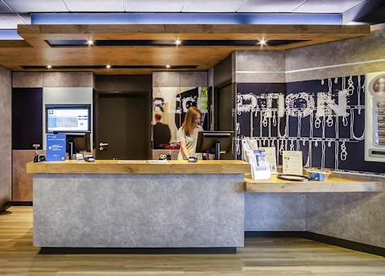 ibis Budget Courbevoie Paris La Défense 1