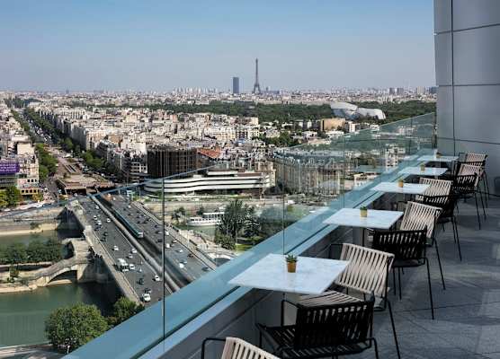 Meliá Paris La Défense 1