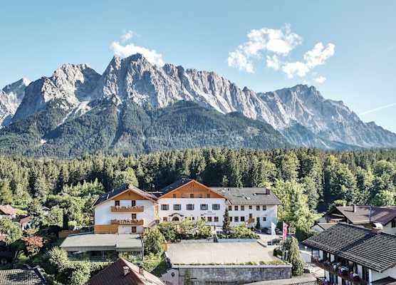 Romantik Alpenhotel Waxenstein 1