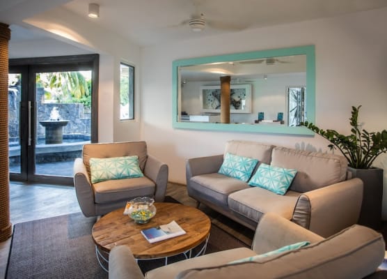 La Mariposa Mauritius 1