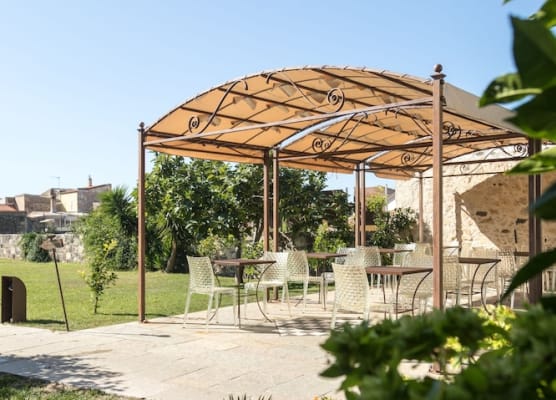 Hotel Maison Tresnuraghes 1