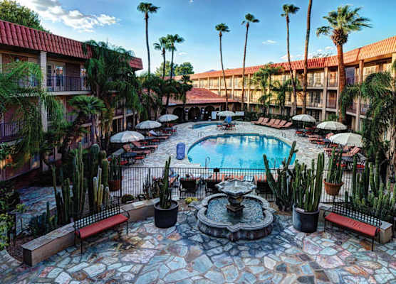 DoubleTree Suites by Hilton Tucson - Williams Center 1