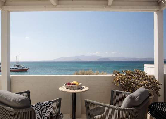 Iria Beach Art Hotel 1