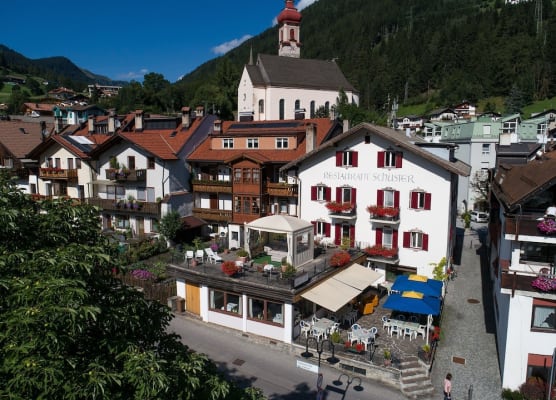 Hotel Schuster 1