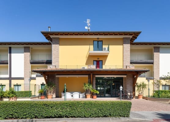Le Terrazze sul Lago Hotel & Residence 1