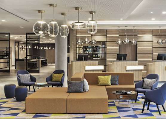 Courtyard by Marriott Hamburg City 1